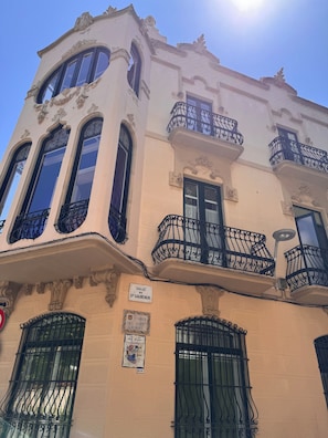 Fachada de la propiedad