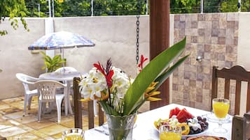 Apartment, 1 Bedroom, Garden View | Terrace/patio