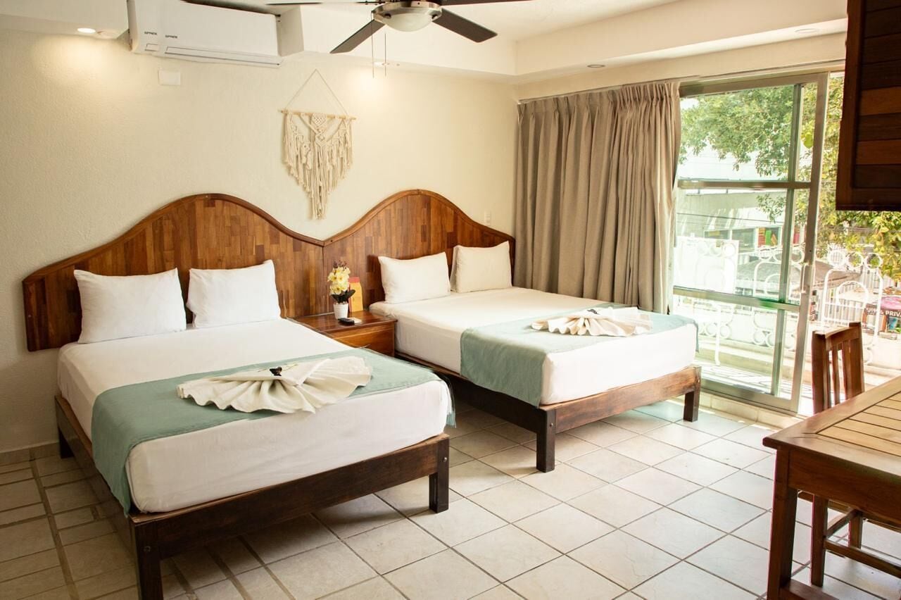 Superior vierpersoonskamer, balkon, uitzicht op de stad