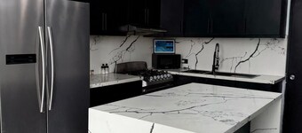 Amazing 3-bedroom Villa Del SOL