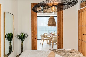 2 chambres, fer et planche Ă repasser, accĂšs Internet, draps fournis