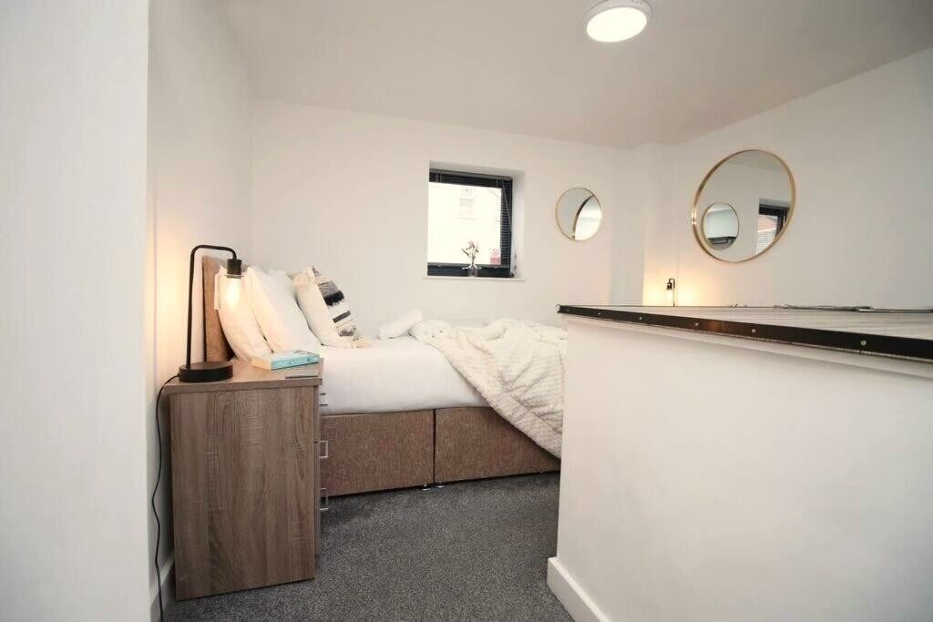 Bright & Modern Cardiff Stay - Cardiff