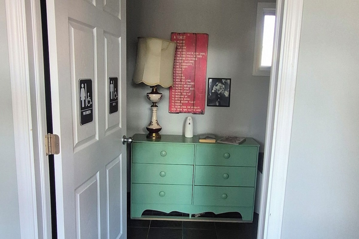Family Suite, Hill View | Bathroom | Combined shower/tub, towels, soap, shampoo