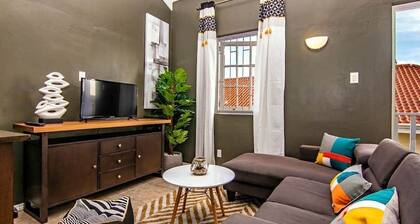2 br Apartment w attic - O