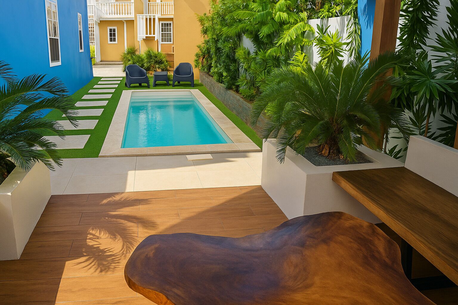 Una piscina al aire libre