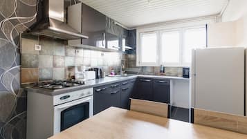 Microwave, oven, stovetop