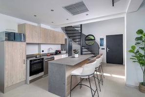 Fridge, microwave, oven, dishwasher