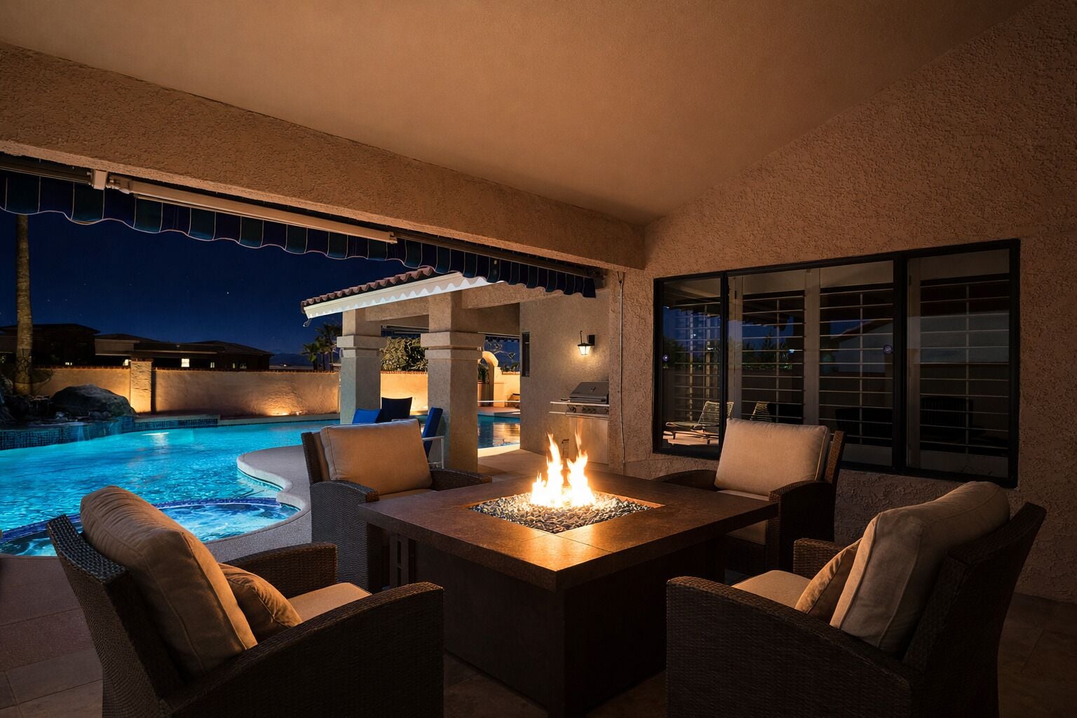 Outdoor pool, a heated pool