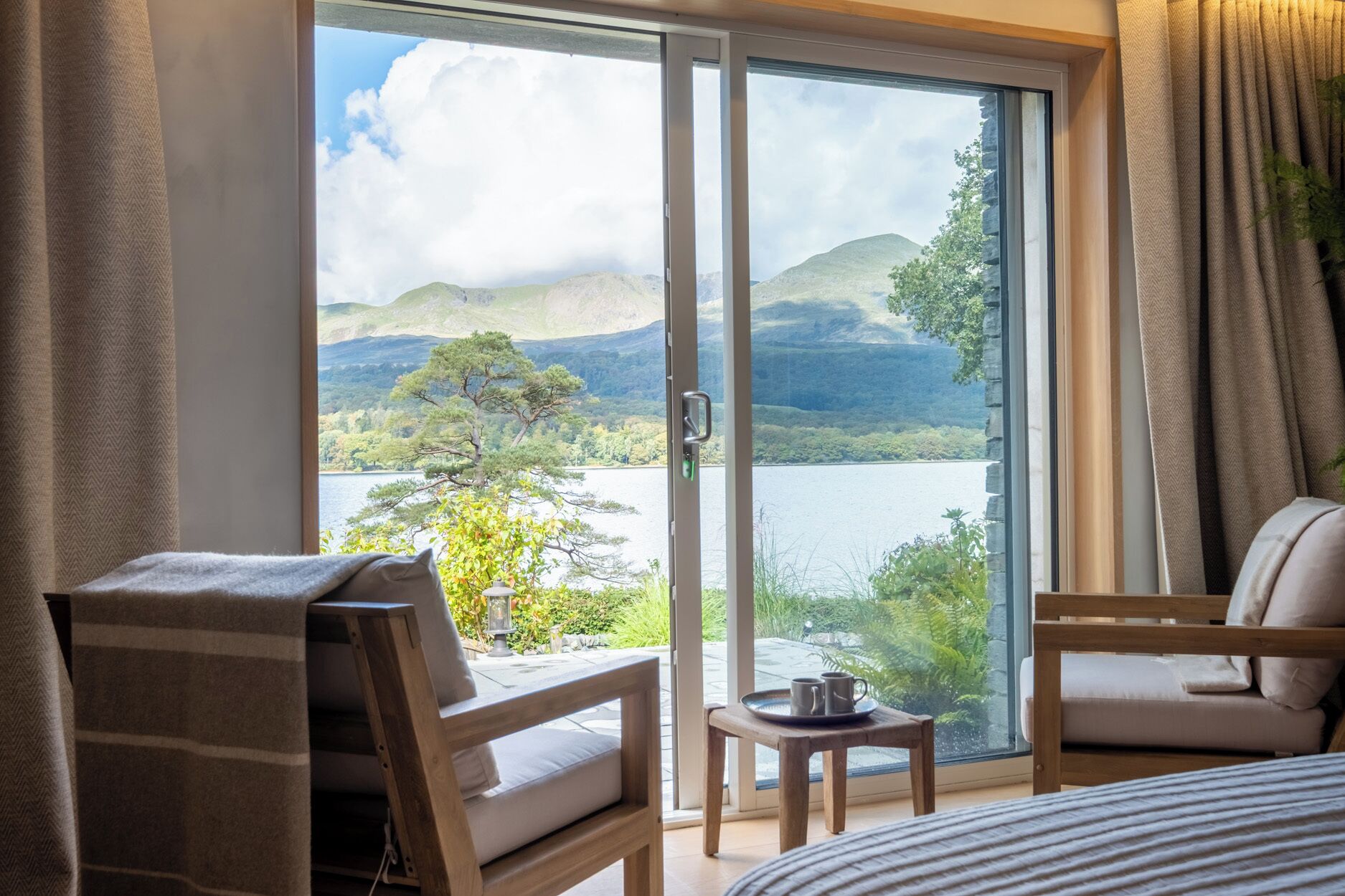 4 bedrooms, individually decorated, individually furnished, free WiFi