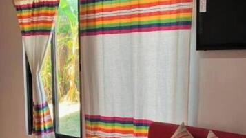 Escritorio, insonorización y wifi gratis