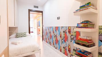 3 chambres, fer et planche Ă  repasser, Wi-Fi, draps fournis