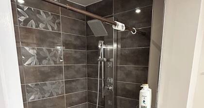 Private Family-Friendly 2-BR Suite
