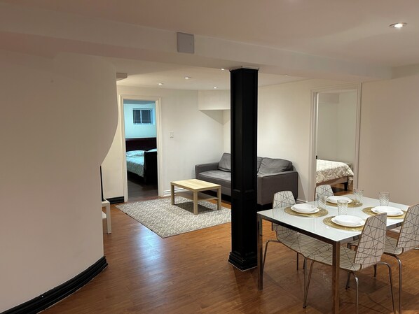 Dining - Private Family-Friendly 2-BR Suite (Richmond Hill)