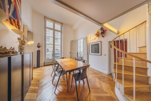 Dining - Historical apartment 3BR/3.5BA  close to the river in the 7th (Paris)