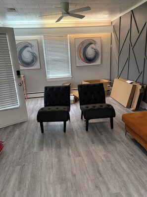 Interior - Your Cozy Escape Near Everything (Cincinnati)