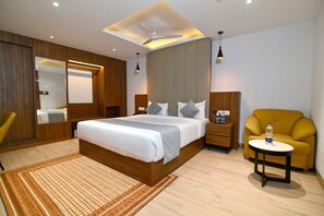 Premium Double Room | Desk, laptop workspace, free WiFi