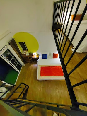 Deluxe Quadruple Room | Desk, free WiFi