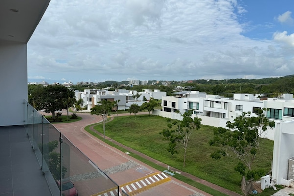 Enceinte de lâhĂ©bergement