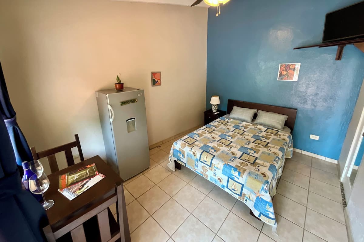 Deluxe Double Room, Patio, Courtyard View