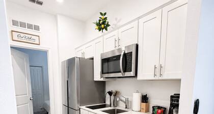 Traveling workers w/ full kitchen and living space