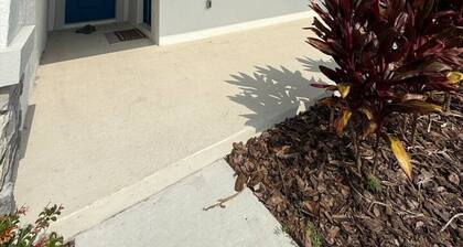 Traveling workers w/ full kitchen and living space