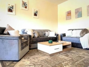 Living area - Cosy typical hypercentral studio with Park view (Agadir)