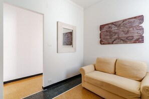 TV - GuestHost - Comfortable 100 sqm apartment, accommodating up to 6 people, located on the sixth floor of a building with an elevator (NOT accessible to disabled guests).The property is located in the residential neighborhood of Carignano, a quiet and well- (Genoa)