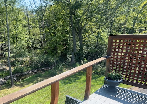 House of Tranquility 
Modern oasis in Saugerties