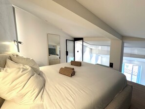 2 habitaciones, tabla de planchar con plancha y wifi gratis 