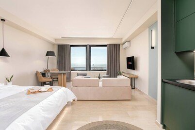 Kiveli Sea View Suite 3