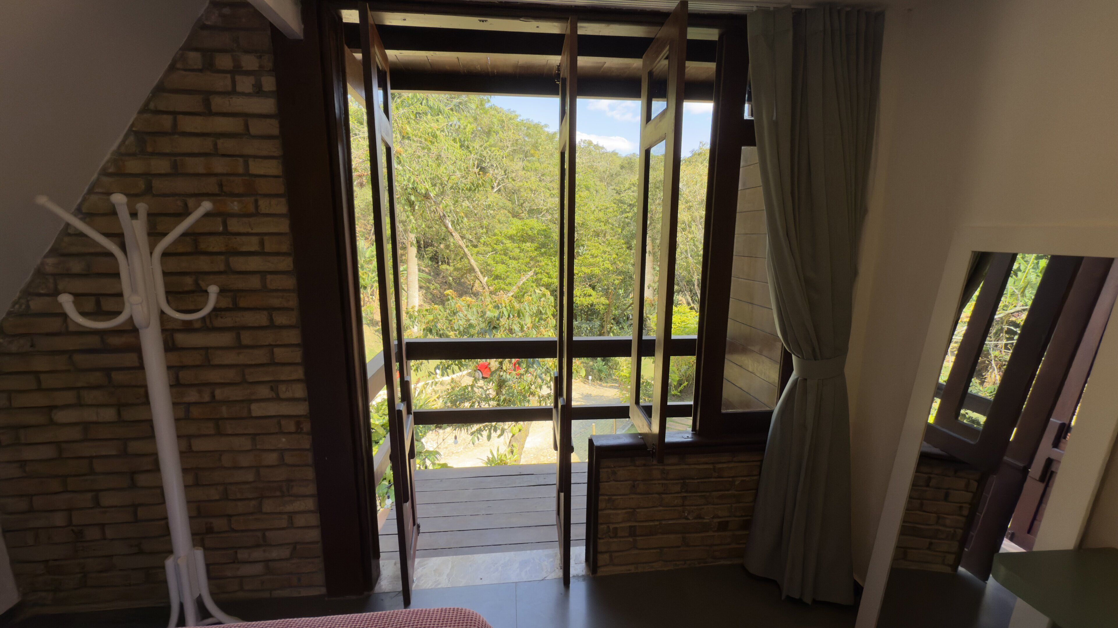 Deluxe Double Room | Free cribs/infant beds, bed sheets