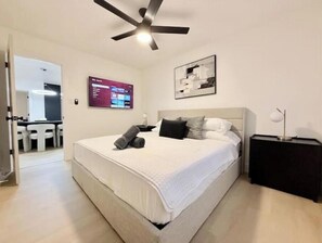 4 quartos, acesso à internet, roupa de cama
