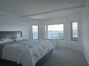 2 slaapkamers, een strijkplank/strijkijzer, wifi, beddengoed