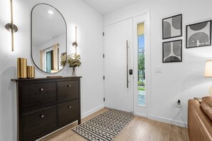 Interior - 3 BD/ 3 BA/ The Hub At Westside (3248 TT) (Kissimmee)