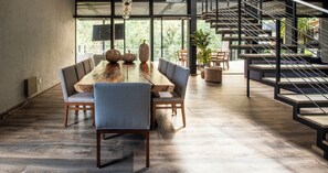 House, Garden View | Dining room