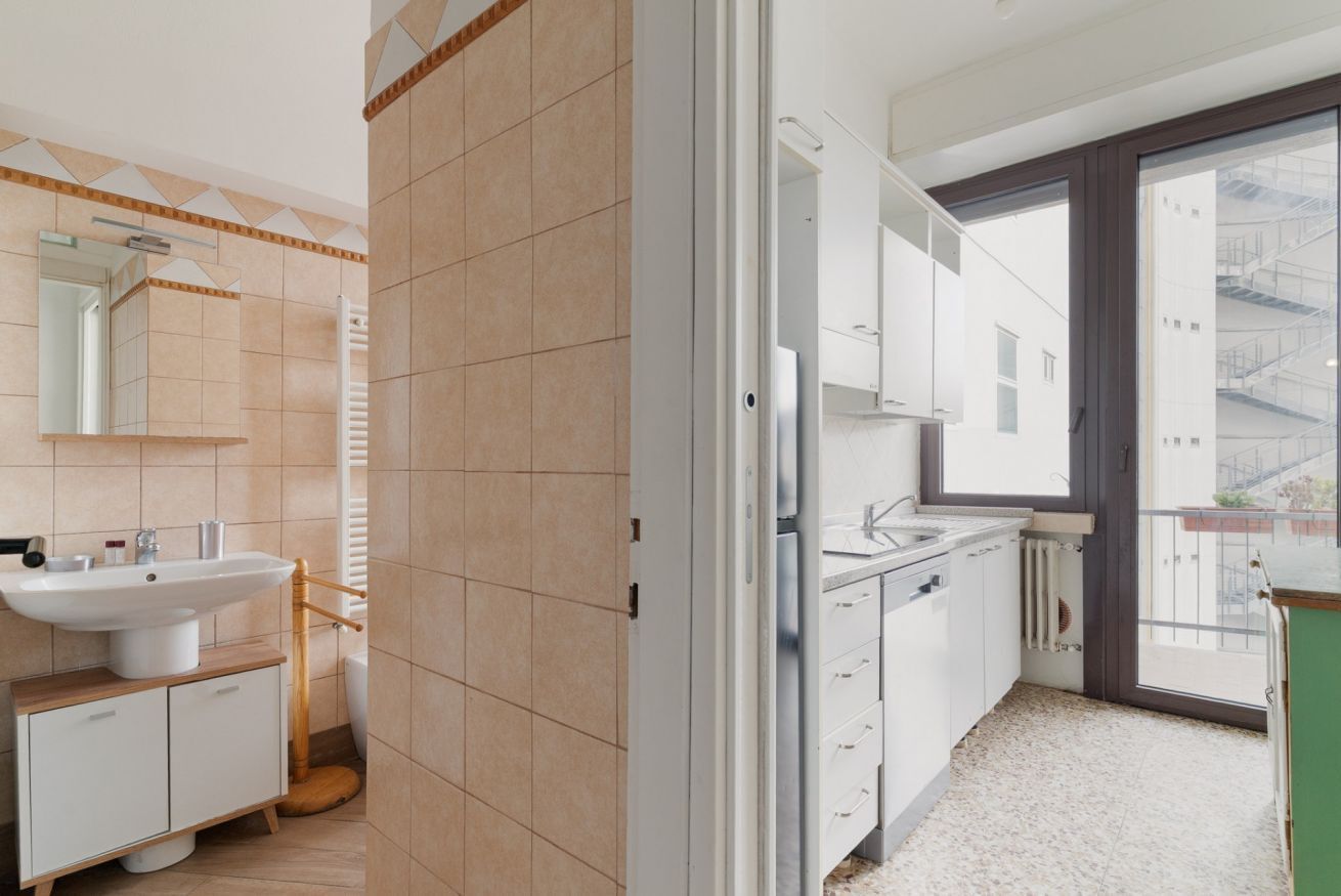 Fridge, microwave, dishwasher