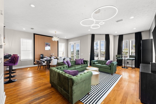 Modern décor, natural light, and room for everyone — the heart of the home.