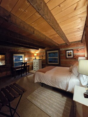 4 makuuhuonetta, Wi-Fi, vuodevaatteet