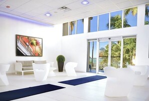 Interior - »Tropĭmar Suites 2BR Modern Beach Escape New! (Carolina)