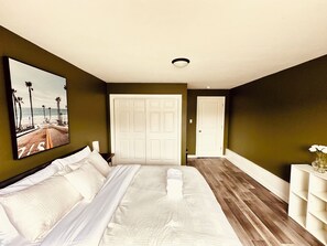 5 室のベッドルーム、WiFi、ベッドシーツ