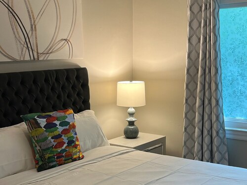 Charming corporate apartments by Astoria in the heart of Columbus