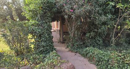 3-bedroom villa in charming Ourika with AC, pool and 6000 m2 of amazing garden