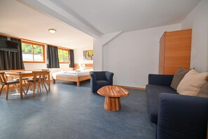 TV - Schmitten 27 - Room 7 / 200m from ski lift (Zell am See)