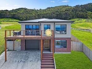 Exterior - The Lookout (Apollo Bay)