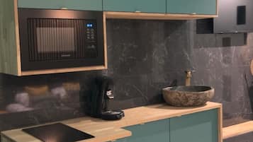 Microwave, stovetop