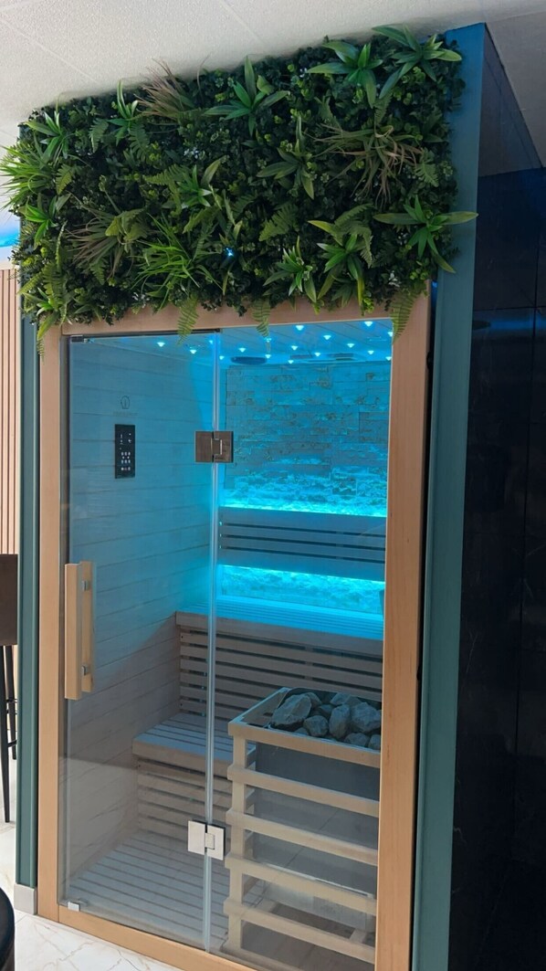 Sauna - Gite with SPA & Private SAUNA "Murano Gold (Landrethun-le-Nord)