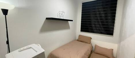 2 chambres, fer et planche Ă repasser, accĂšs Ă Internet, literie fournie