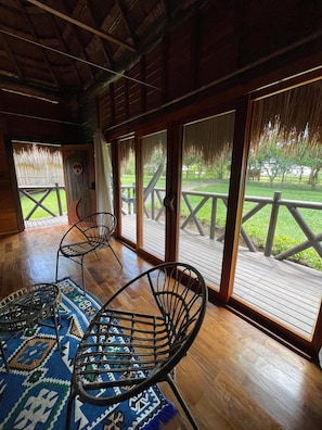 Cabana de luxe, vistes a la muntanya | Escriptori