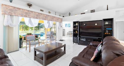 Dog Friendly, Pool Punta Gorda Home