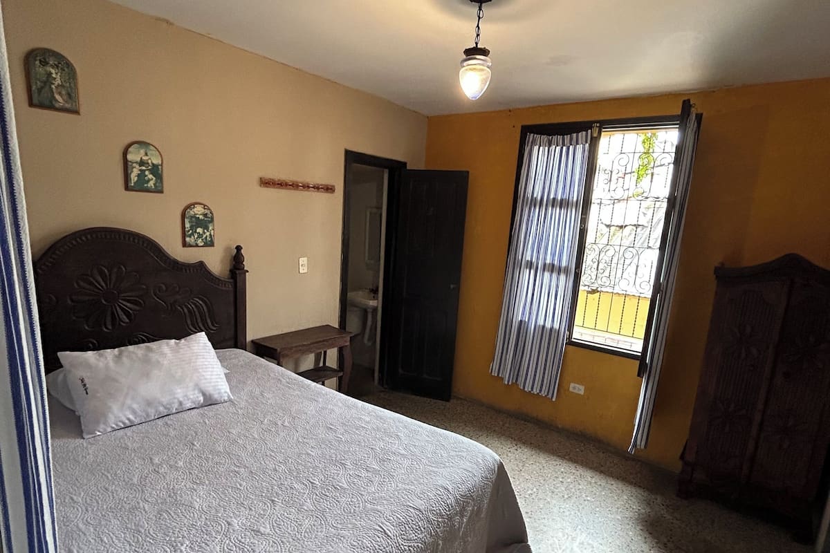 Classic Double Room | Free WiFi